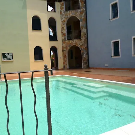 2 - 44 Apartment *